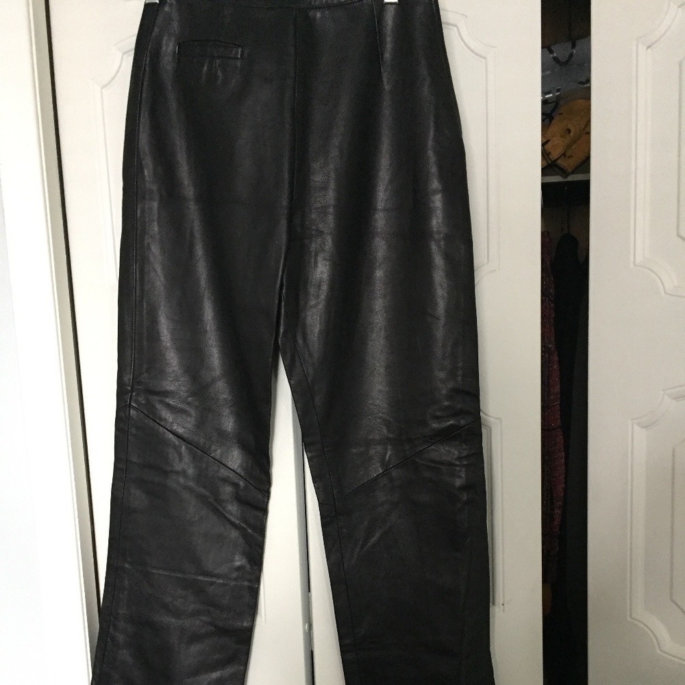 Danier black leather straight slim pants with split seam hem, US 6, like new. - Picture 2 of 7